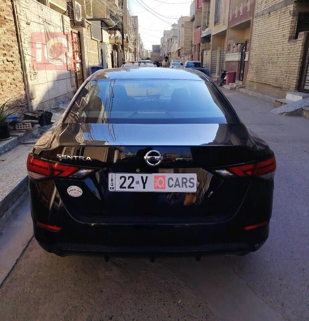 نیسان سێنترا